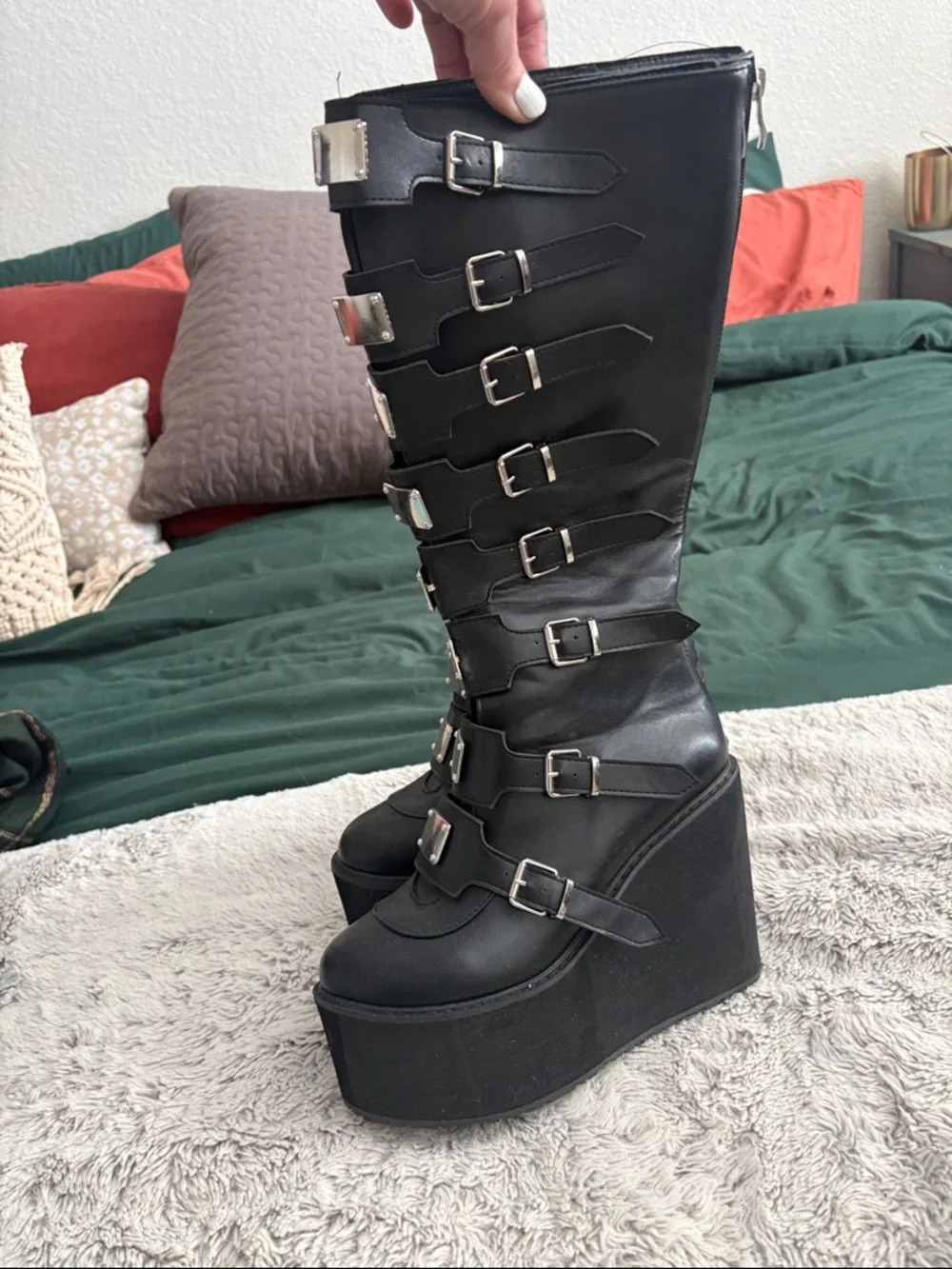 Black Platform Knee-High Buckle Boots - Women - Picture 2 of 7
